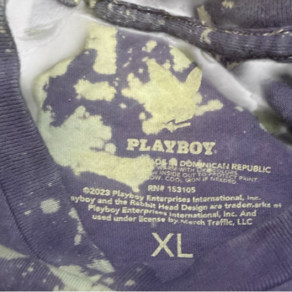 PLAYBOY Graphic Tee - Picture 3 of 4